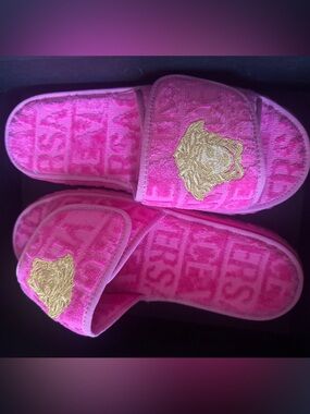 Clean Never Worn Versace Neon Pink Velour Slide Sandals with Gold Logo Accent